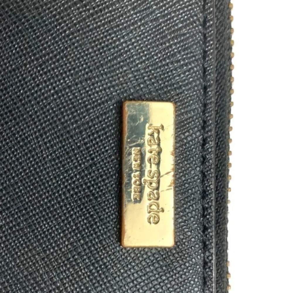 Kate spade black saffiano leather zipper clutch accordion wallet